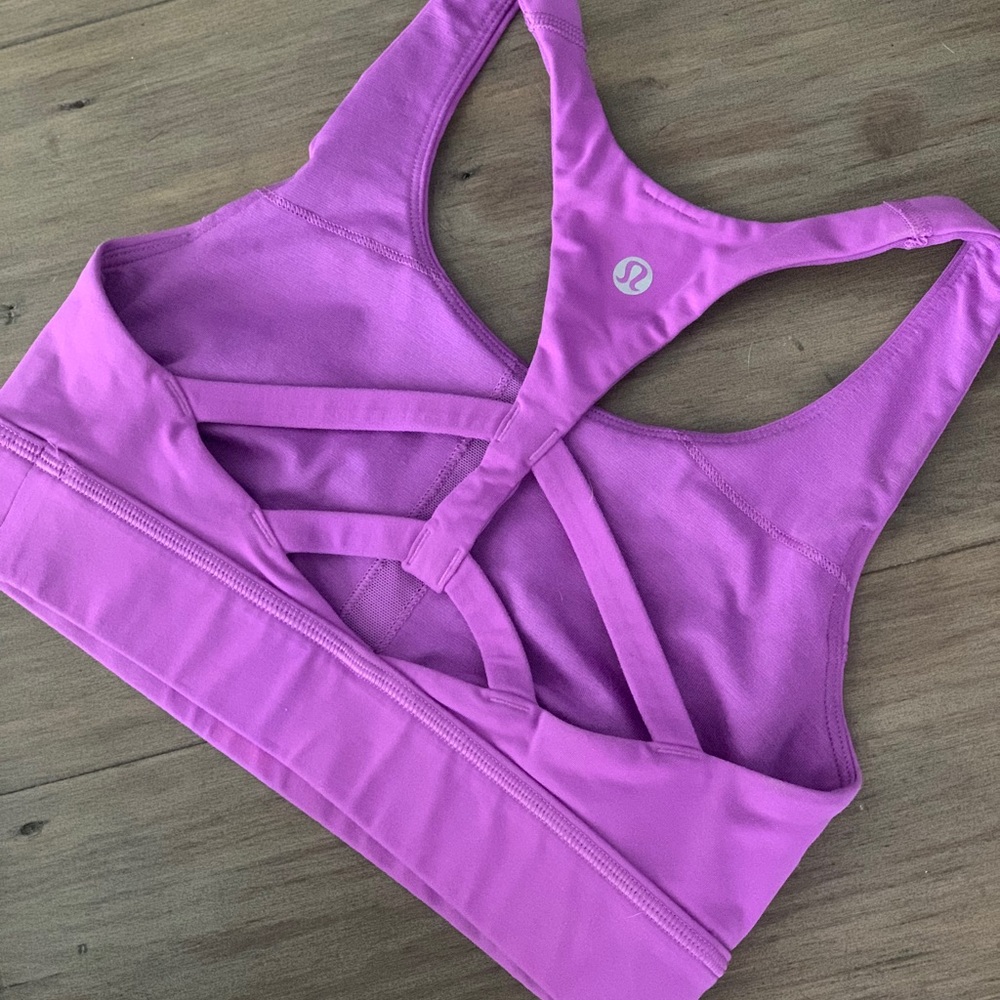 Sz 4 Lululemon Athletica sport bra